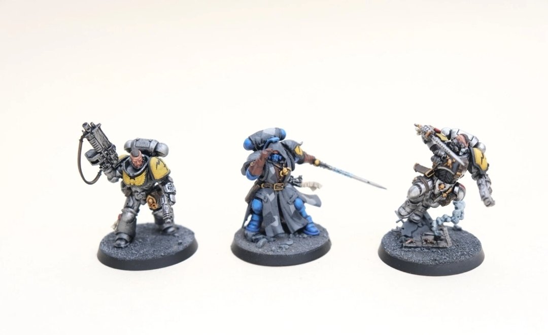 Phobos Armour Characters